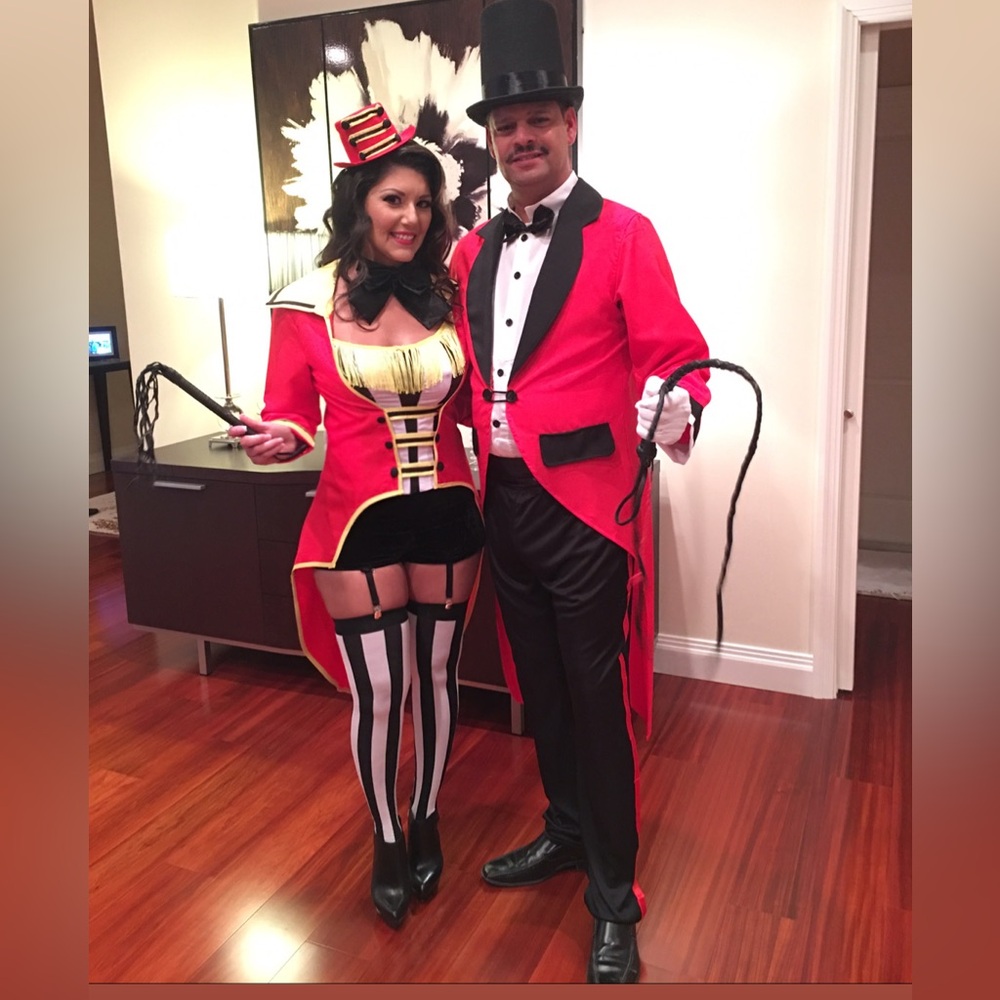 Red and Black Circus Ringmaster Costume Set